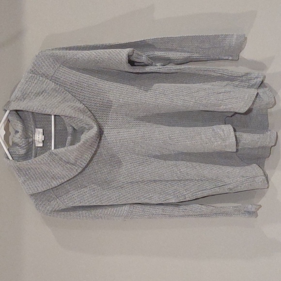 Lucky Brand women's medium‎ gray cowl neck slim sleeve oversized top - Picture 1 of 5
